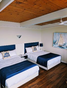 2 Double beds - Sea side